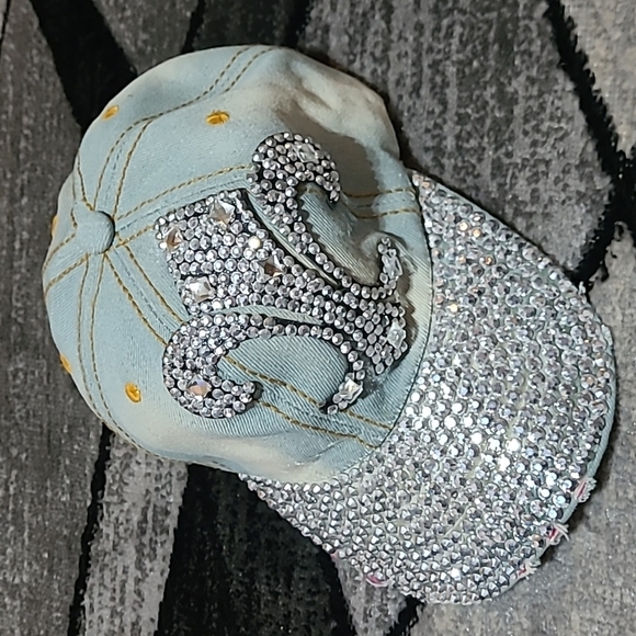 FLEUR-DE-LIS RHINESTONES STUDDED DISTRESSED FAUX-LEATHER DENIM CAP HAT - Picture 2 of 16